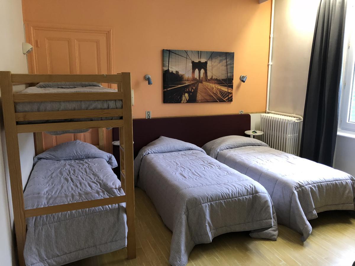 Hotel De Paris Briancon  Bagian luar foto