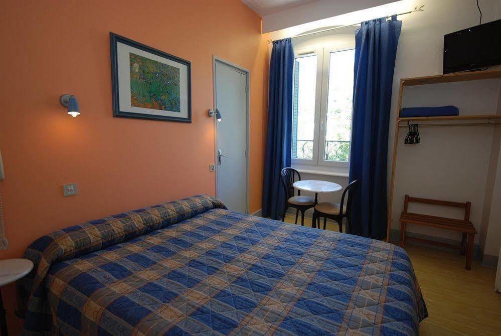 Hotel De Paris Briancon  Bagian luar foto